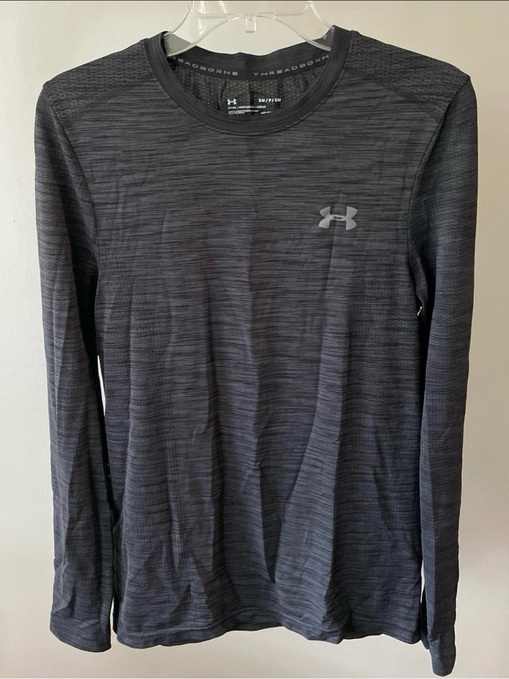 Under Armour Women’s  Long Sleeve Performance Top in Charcoal